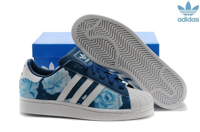 chaussure adidas femme bleu marine